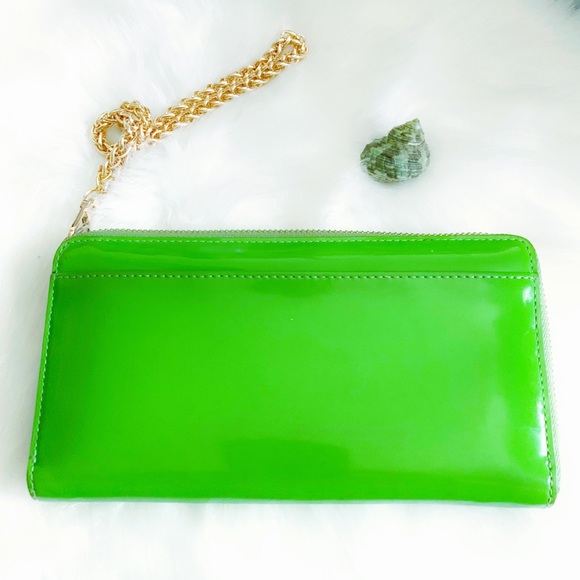 KATE SPADE Patent Green Stacy Big Apple Large Wallet - Picture 3 of 12